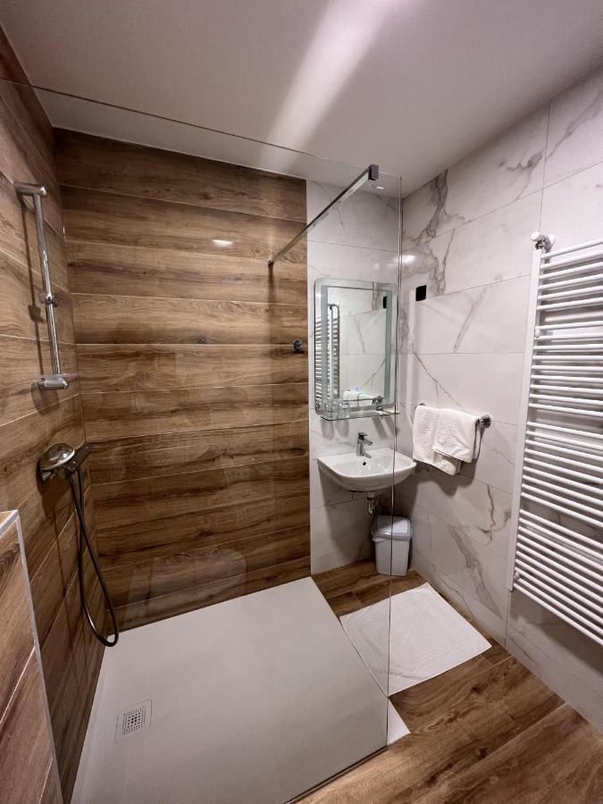 Prenocisca Mraz Apartment Velenje Exterior photo
